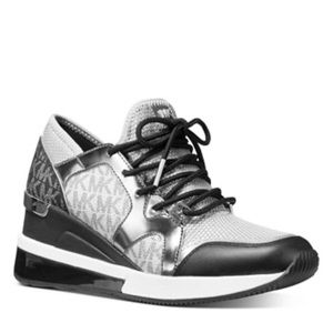 Michael Kors Liv Trainer Extreme Sneakers
